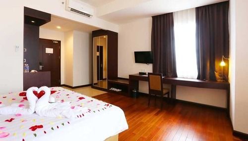 Beston Hotel 4*
